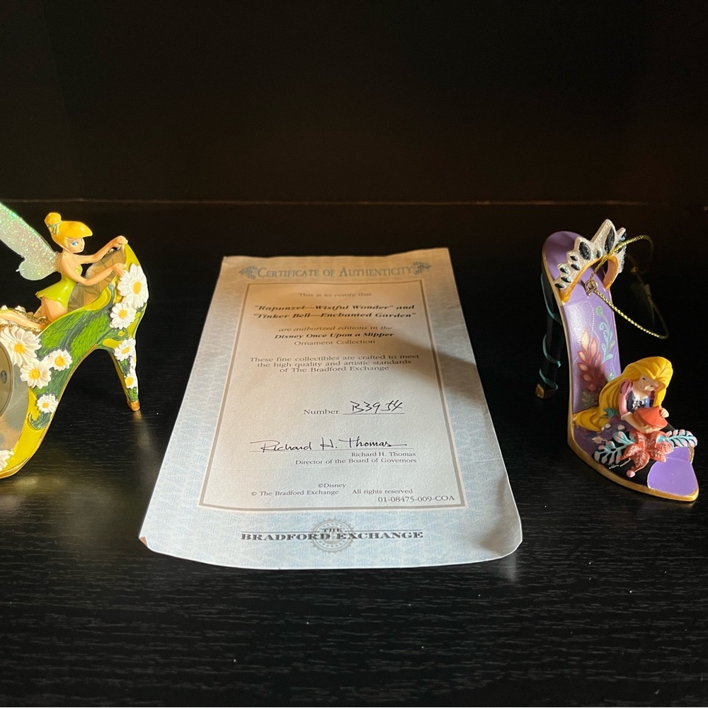 Tinker Bell - Enchanted Garden
Rapunzel - Wistful Wonder